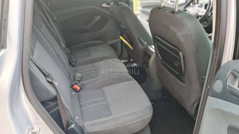 Ford C-Max TITANIUM