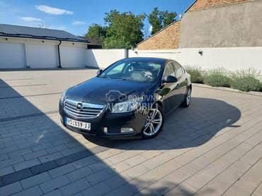 Opel Insignia 2.0d SPORT AT