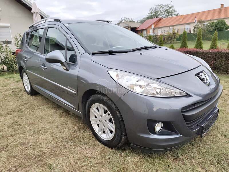 Peugeot 207 190 000/Ehdi/PANO