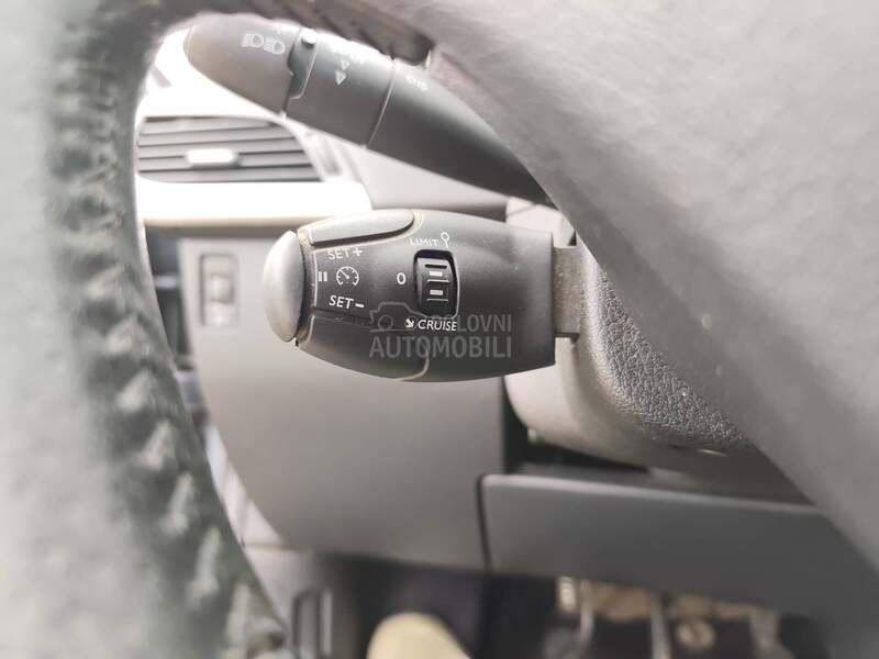 Peugeot 207 190 000/Ehdi/PANO