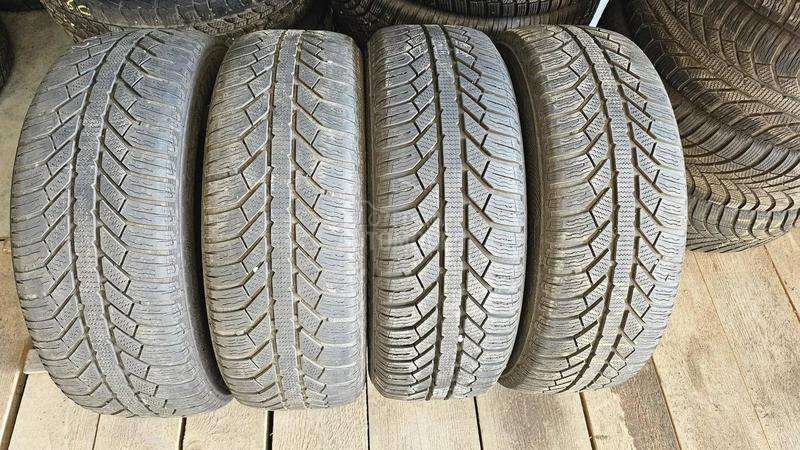 Semperit 205/60 R16 Zimska