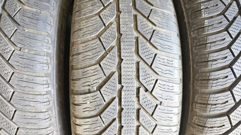 Semperit 205/60 R16 Zimska