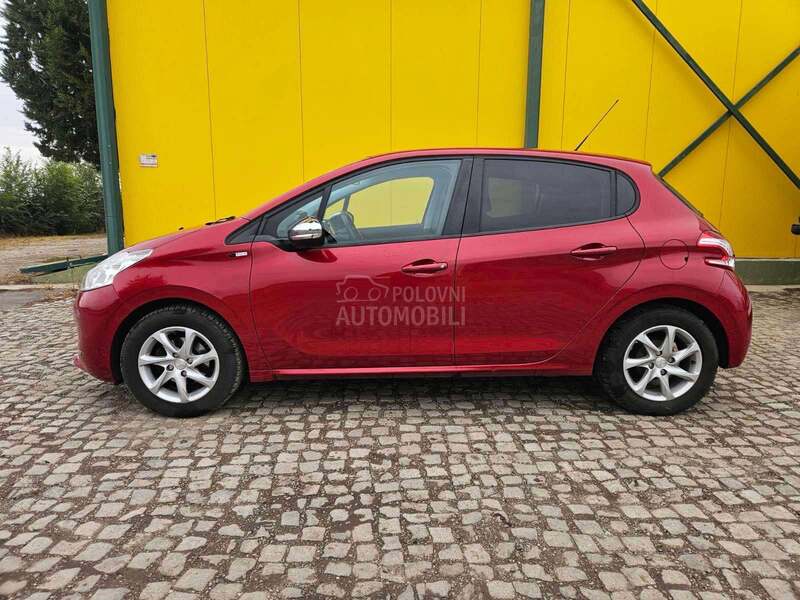 Peugeot 208 KAM. CR.VENA/FU.l