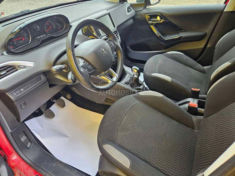 Peugeot 208 KAM. CR.VENA/FU.l