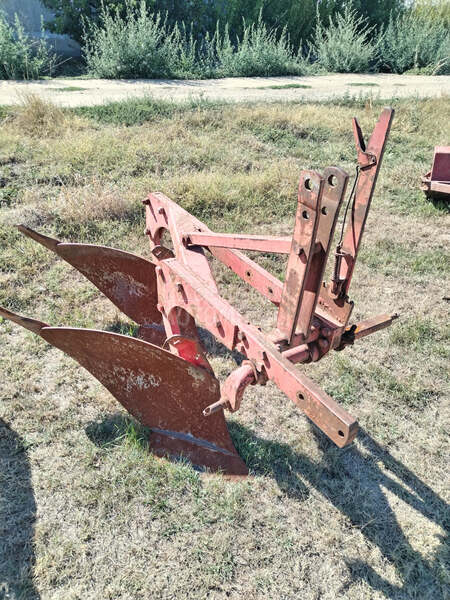 IMT 755 niski klirens
