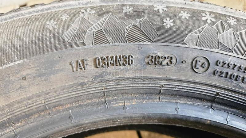 Semperit 205/60 R16 Zimska
