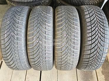 Semperit 205/60 R16 Zimska