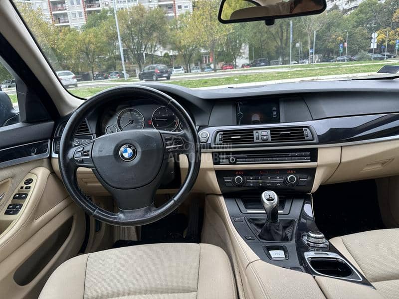 BMW 520 