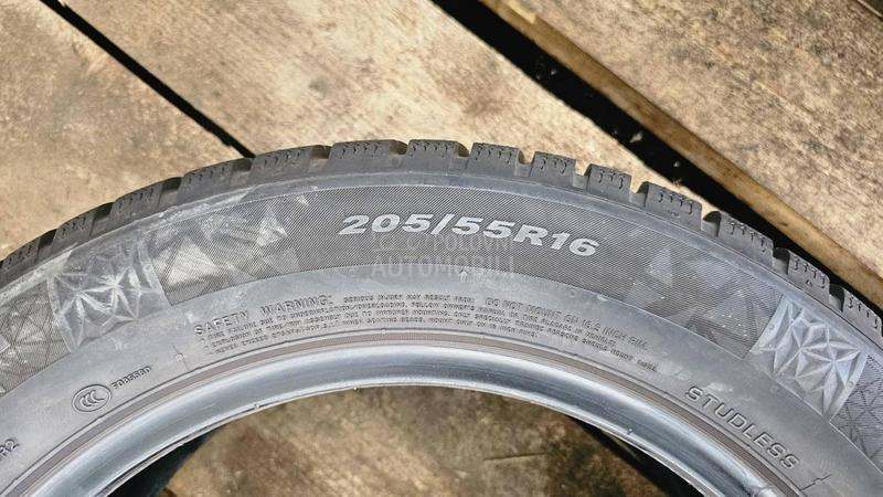 Nexen 205/55 R16 Zimska