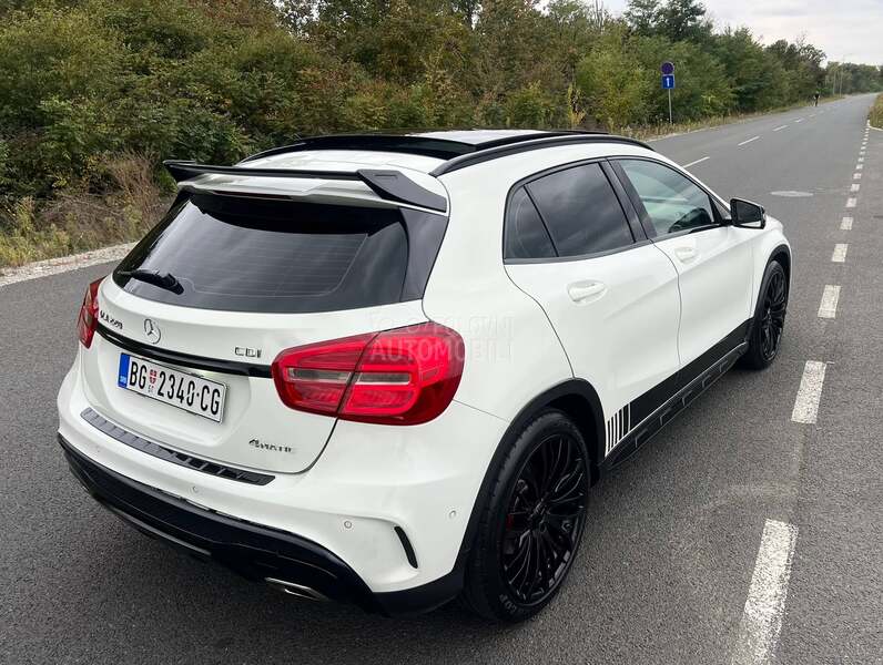 Mercedes Benz GLA 220 amg 4x4 pano
