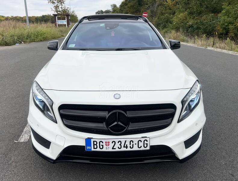 Mercedes Benz GLA 220 amg 4x4 pano