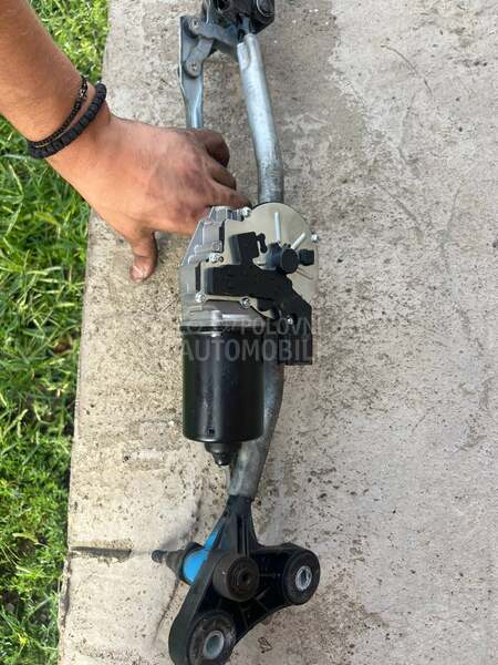 motor brisača e60,61
