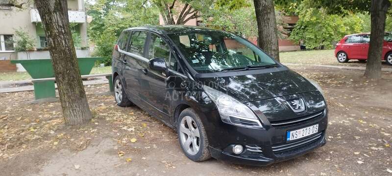 Peugeot 5008 1.6 ehdi