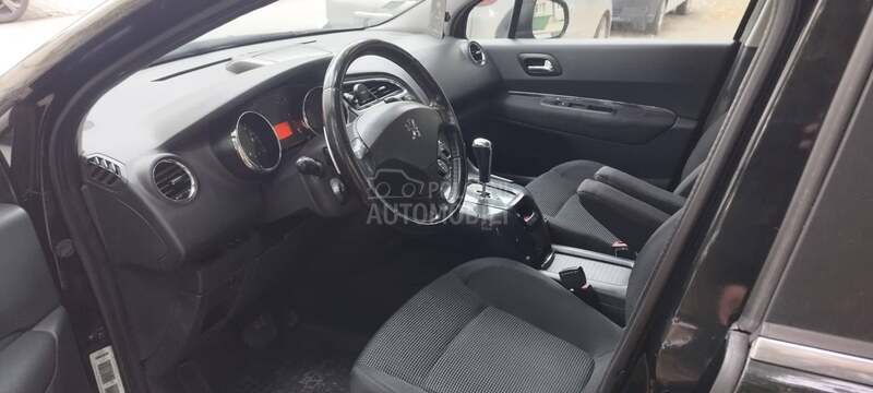 Peugeot 5008 1.6 ehdi