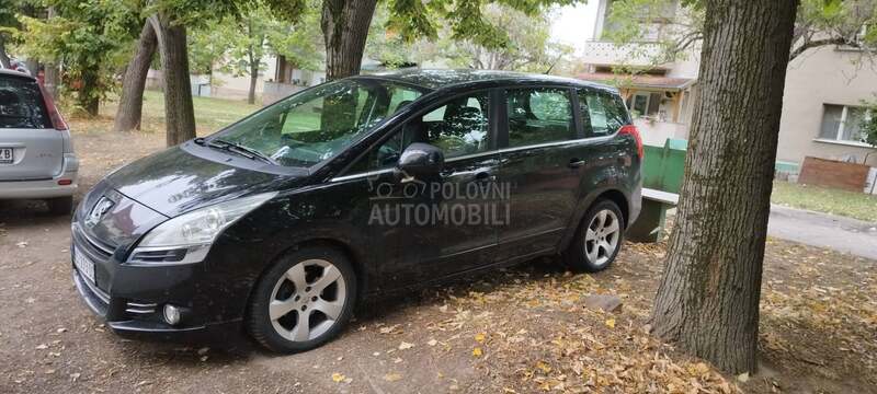 Peugeot 5008 1.6 ehdi
