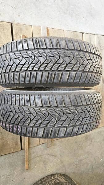 Dunlop 215/60 R16 Zimska