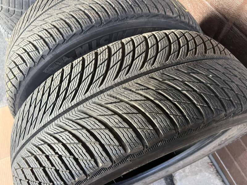 Michelin 235/50 R19 Zimska