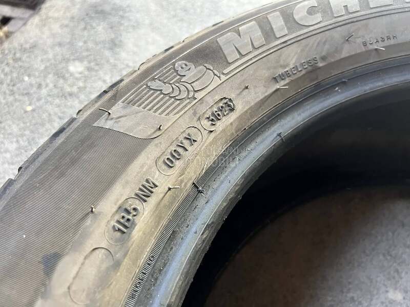 Michelin 235/50 R19 Zimska