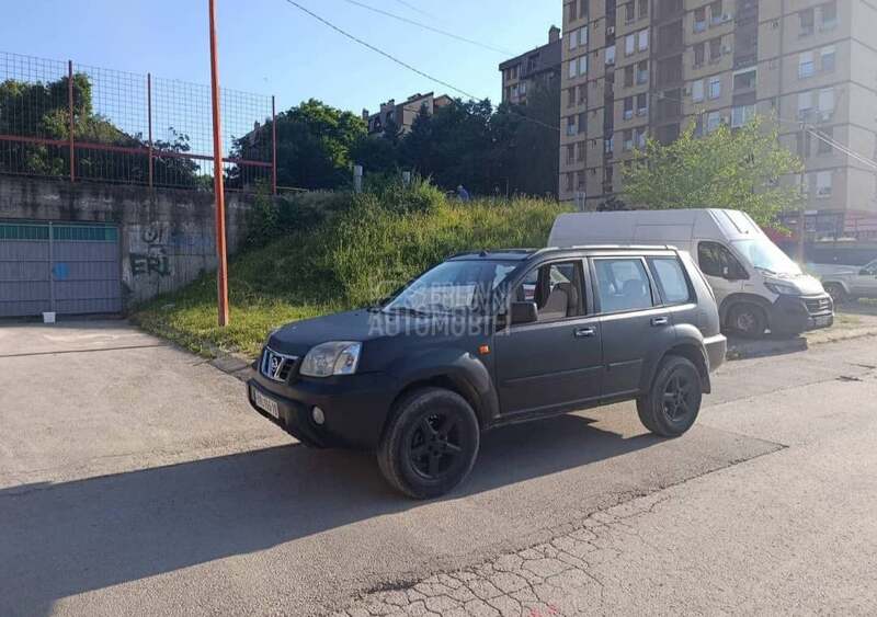 Nissan X-Trail 