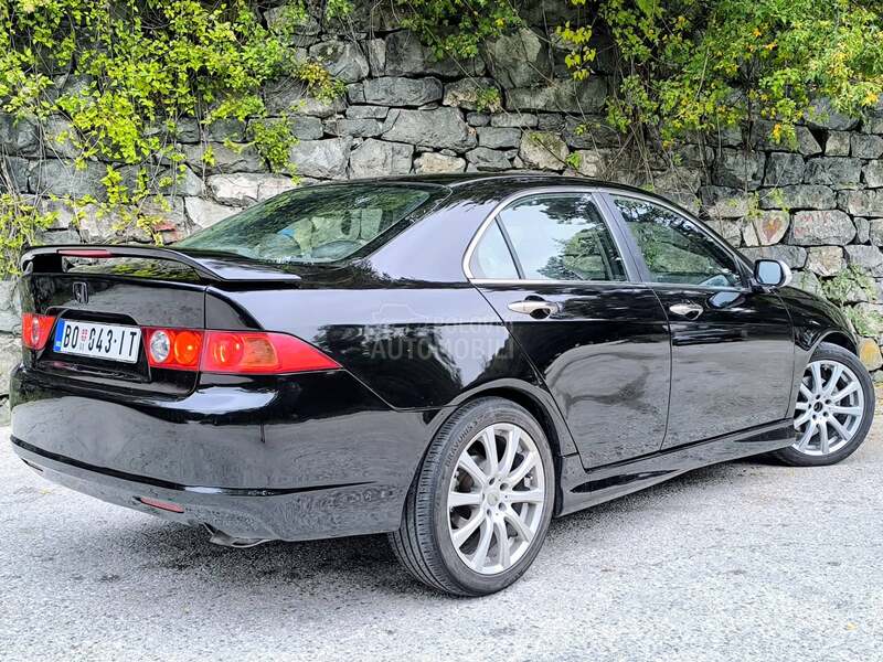 Honda Accord 2.2 i-ctdi