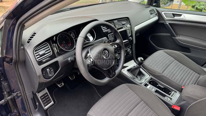 Volkswagen Golf 7 1.2 //CUP CH//