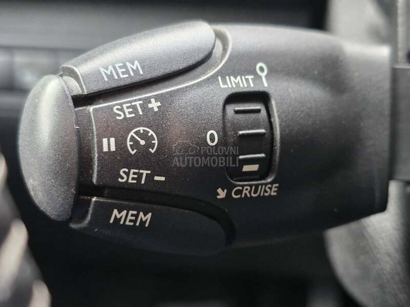 Peugeot 308 1.6 e hdi