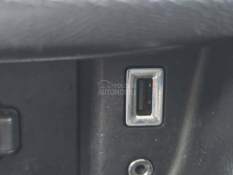 Peugeot 308 1.6 e hdi