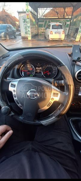 Nissan Qashqai + 2 2.0