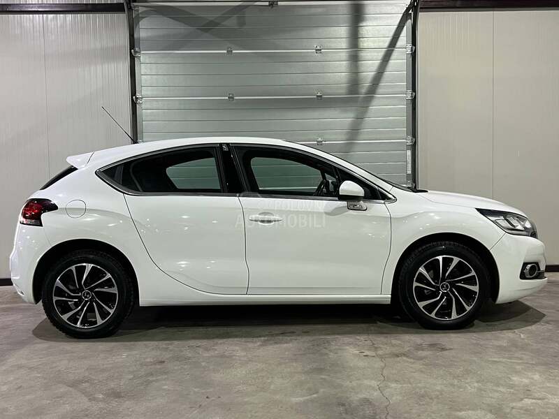Citroen DS4 CH 114000 k.m.
