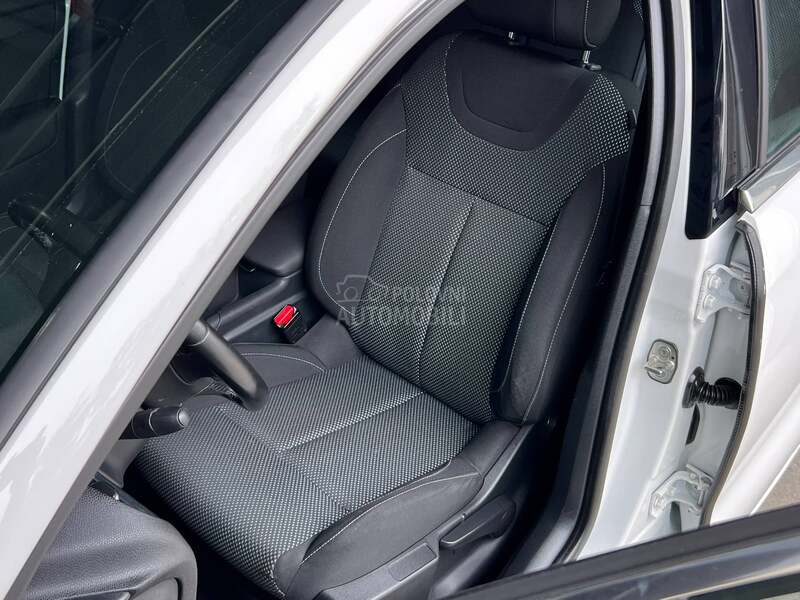 Citroen DS4 CH 114000 k.m.