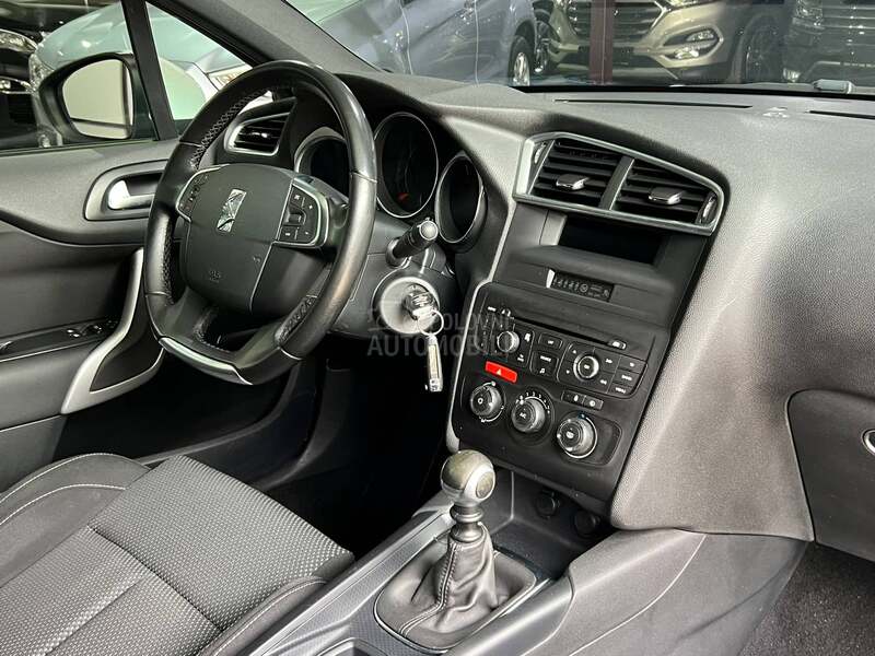 Citroen DS4 CH 114000 k.m.