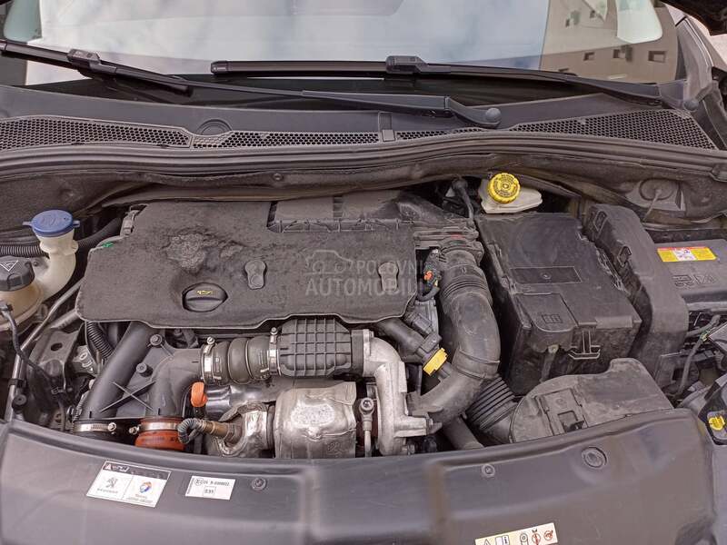Peugeot 208 1.6 eHDI iz Švajc.