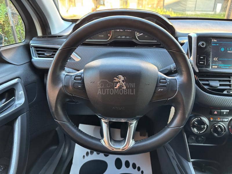Peugeot 2008 1.6 hdi T O P