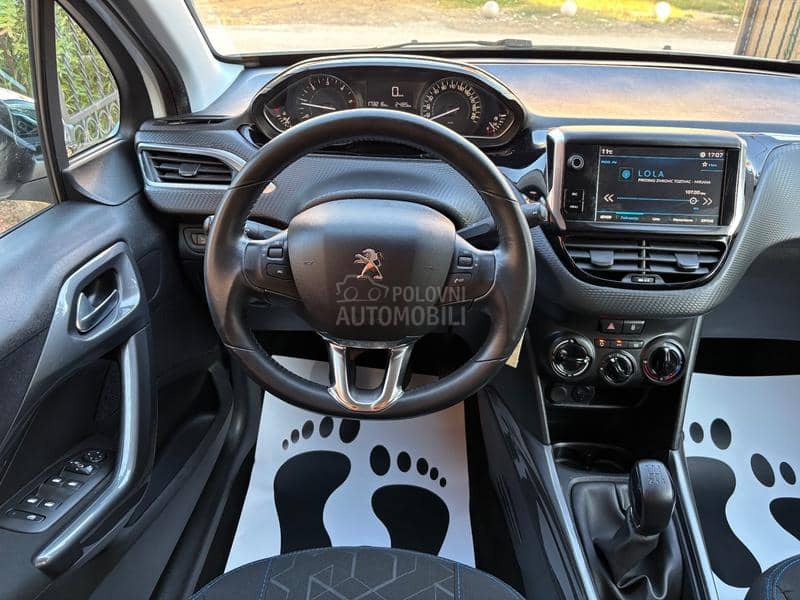 Peugeot 2008 1.6 hdi T O P