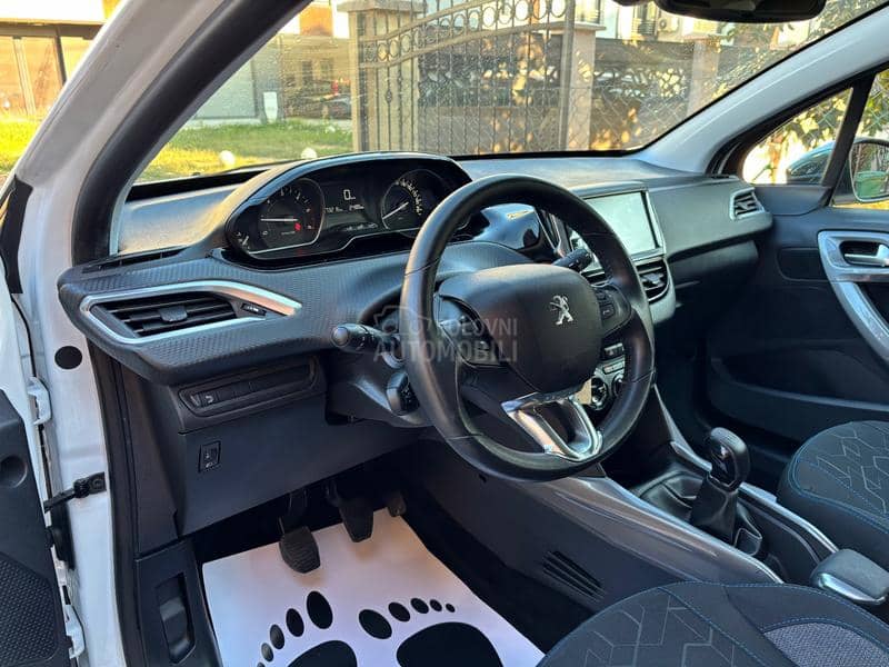 Peugeot 2008 1.6 hdi T O P