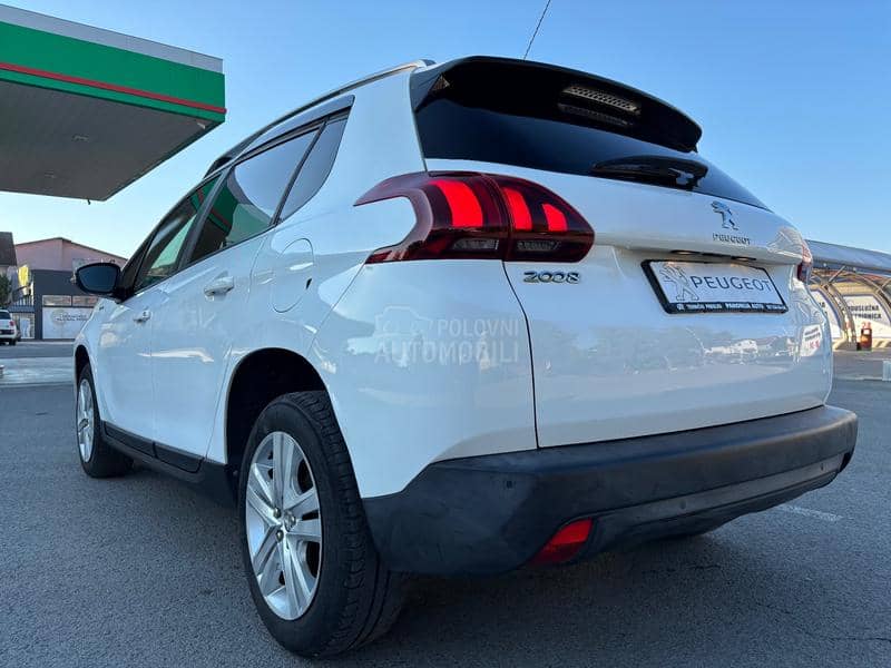 Peugeot 2008 1.6 hdi T O P