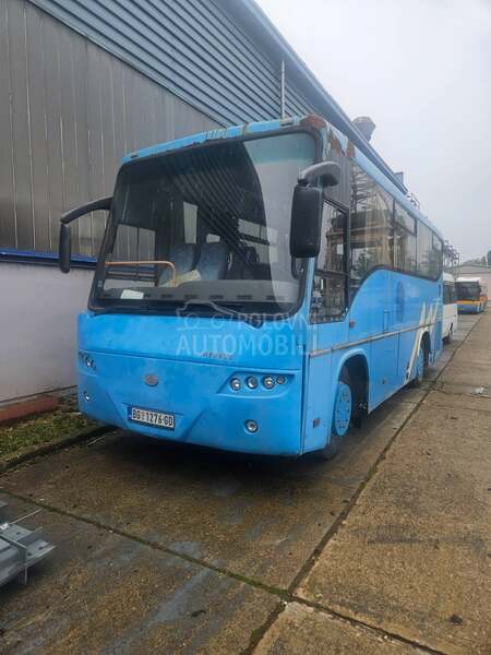 Neobus Mini