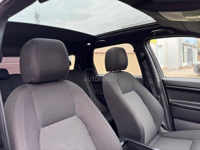 Land Rover Discovery Sport 20D AT PANO 162000 Land Rover Discovery Sport 20D AT PANO 162000