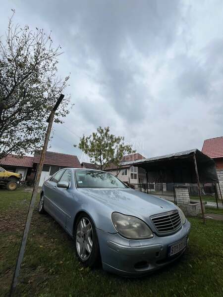 Mercedes Benz S 320 3.2 v6