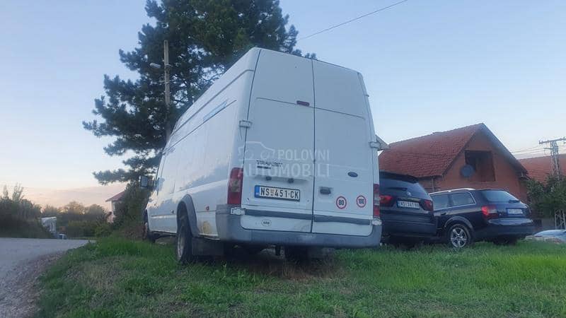 Ford Transit 4600 jambo