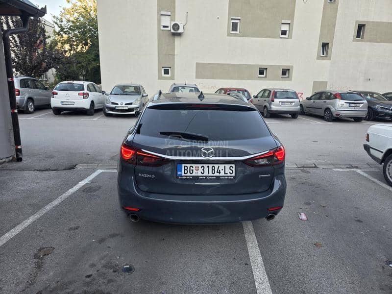 Mazda 6 