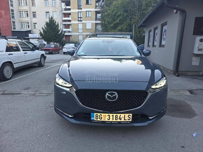 Mazda 6 