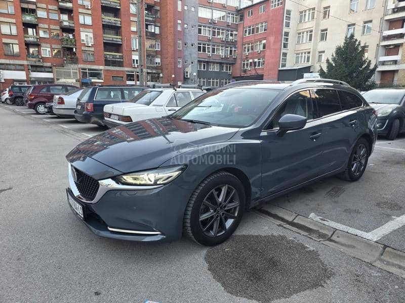 Mazda 6 
