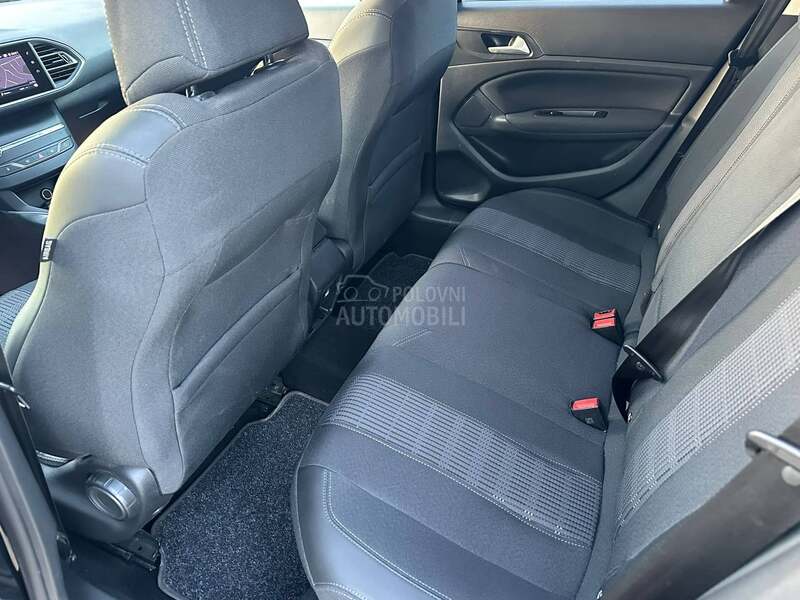Peugeot 308 1.5 BLUEHDI ACTIVE