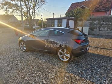Opel Astra J GTC