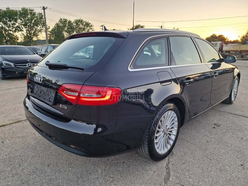 Audi A4 2.0TDI S-TRONIC N0V