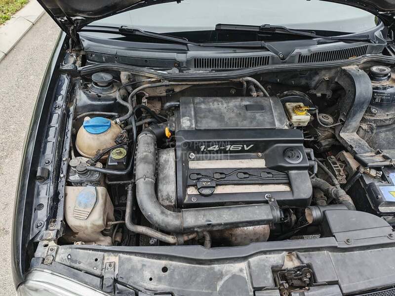 Volkswagen Golf 4 1.4 16v