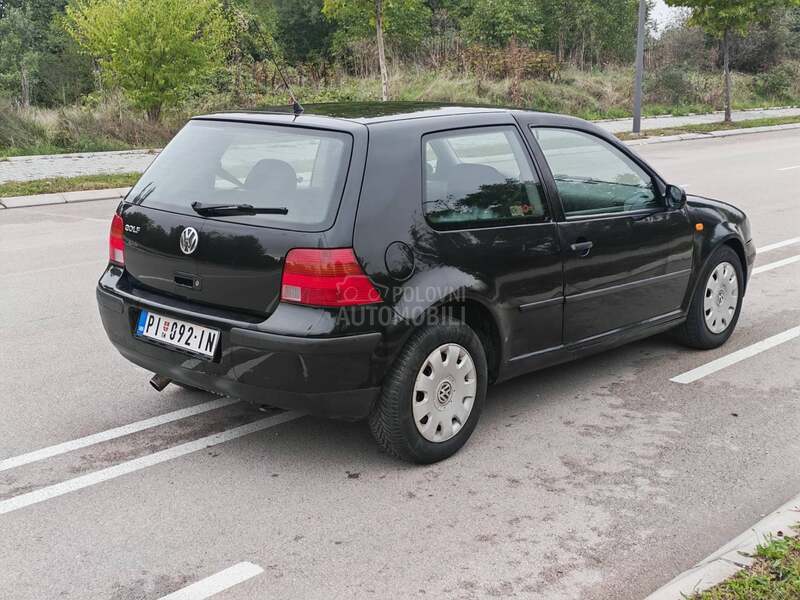 Volkswagen Golf 4 1.4 16v