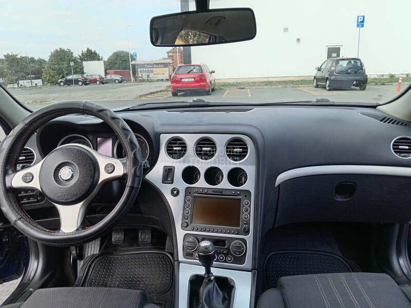 Alfa Romeo 159 