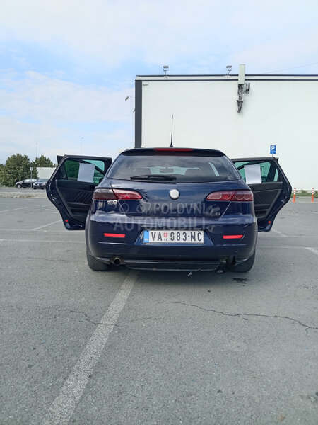 Alfa Romeo 159 